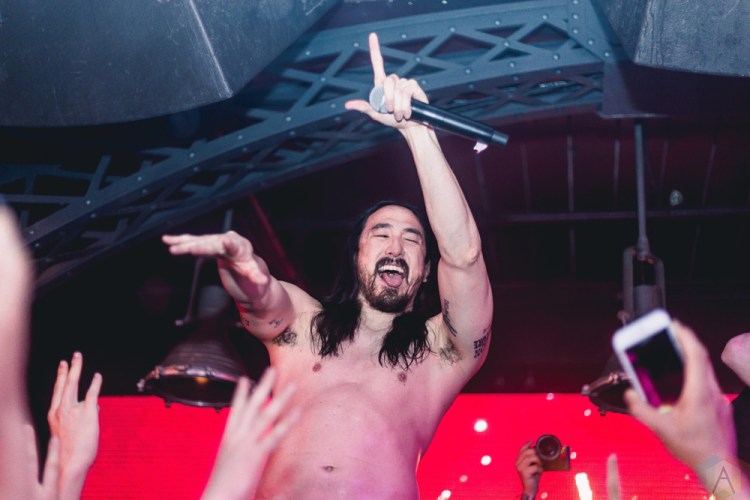 Steve Aoki performs at Uniun Nightclub in Toronto on May 11, 2017. (Photo: Anton Mak/Aesthetic Magazine)
