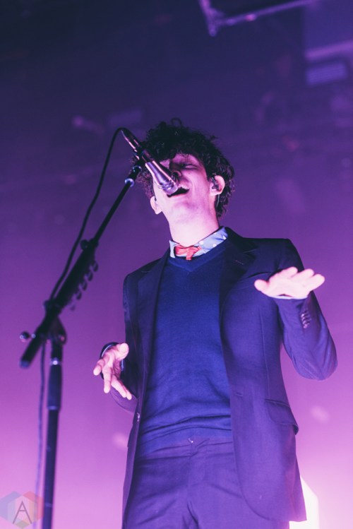 The 1975 performs at the PNE Forum in Vancouver on May 1, 2017. (Photo: Natasha Priya/Aesthetic Magazine)