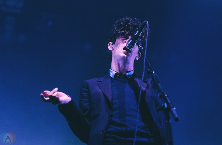 The 1975 performs at the PNE Forum in Vancouver on May 1, 2017. (Photo: Natasha Priya/Aesthetic Magazine)