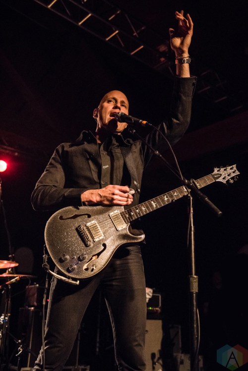 Vertical Horizon performs at Showbox SoDo in Seattle on May 12, 2017. (Photo: Kevin Tosh/Aesthetic Magazine)