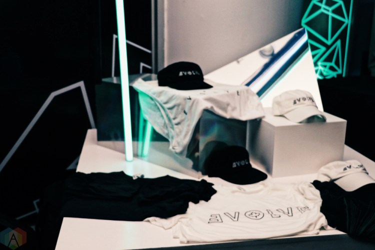 Imagine Dragons pop-up shop and fan meet-and-greet in Toronto on June 17, 2017. (Photo: Shahnoor Ijaz/Aesthetic Magazine)