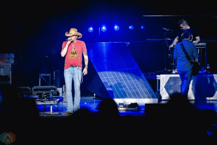 Jason Aldean performs at Budweiser Stage in Toronto on June 2, 2017. (Photo: Anton Mak/Aesthetic Magazine)