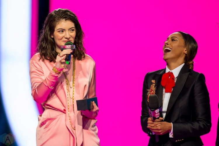 Lorde on stage at the 2017 iHeartRadio Much Music Video Awards in Toronto on June 18, 2017. (Photo: Orest Dorosh/Aesthetic Magazine)