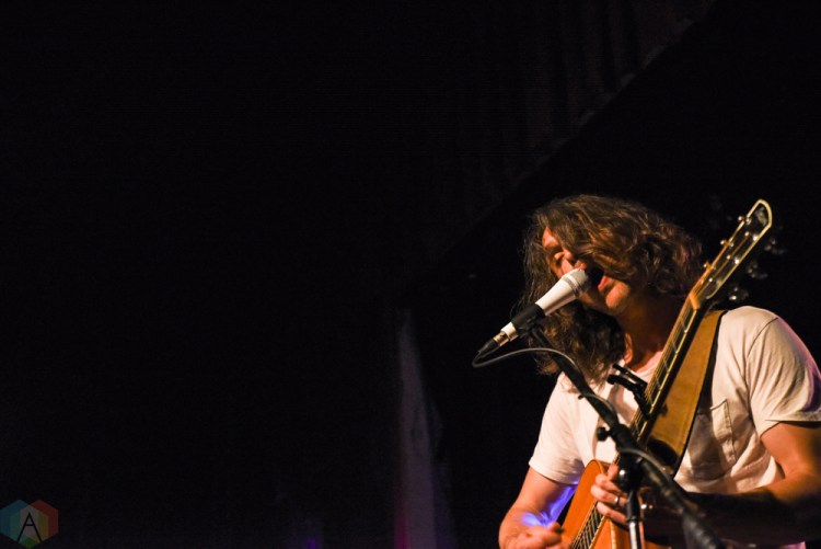 Pat Robitaille performs at Revival Bar in Toronto on May 31, 2017. (Photo: Jaime Espinoza/Aesthetic Magazine)