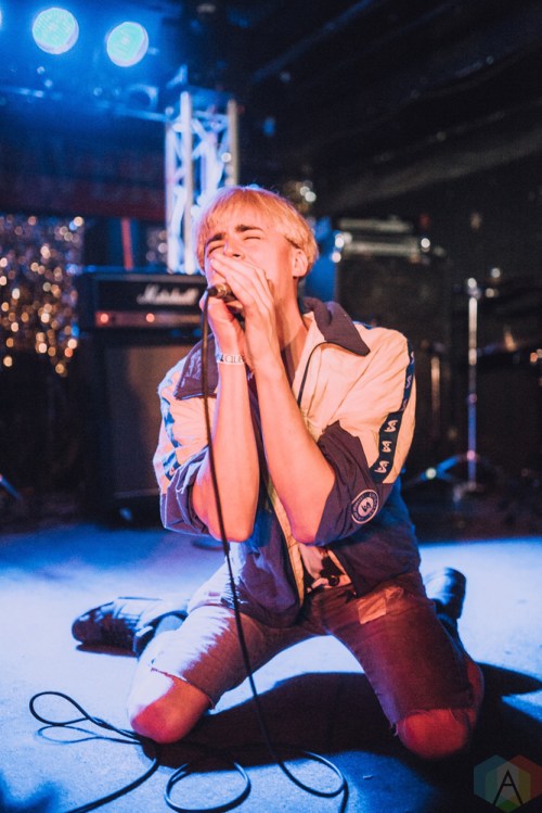Sweatshop Kids performs at the Horseshoe Tavern in Toronto on June 22, 2017. (Photo: Alexander Lam/Aesthetic Magazine)