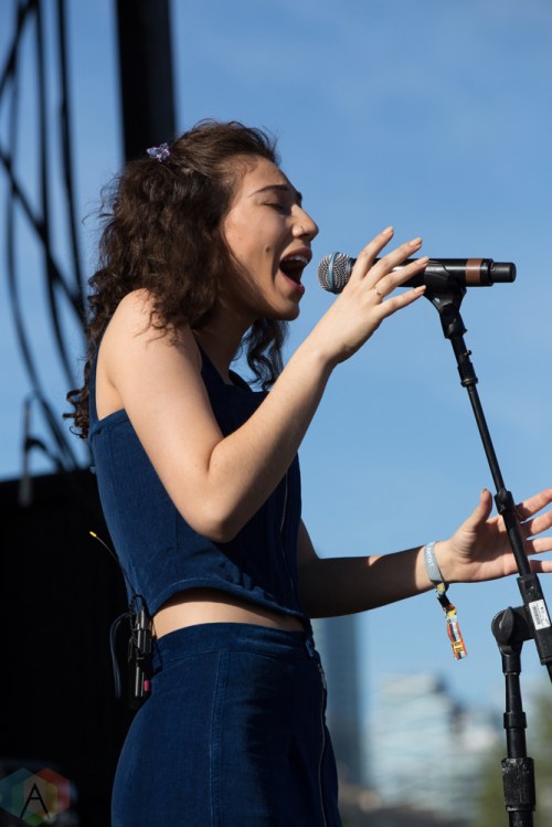 Tei Shi performs at the Field Trip Music Festival in Toronto on June 3, 2017. (Photo: Brendan Albert/Aesthetic Magazine)