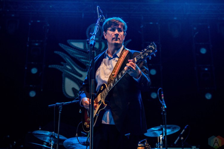 The Mountain Goats perform at the Blue Hills Bank Pavilion in Boston on June 27, 2017. (Photo: Timothy Boyer/Aesthetic Magazine)