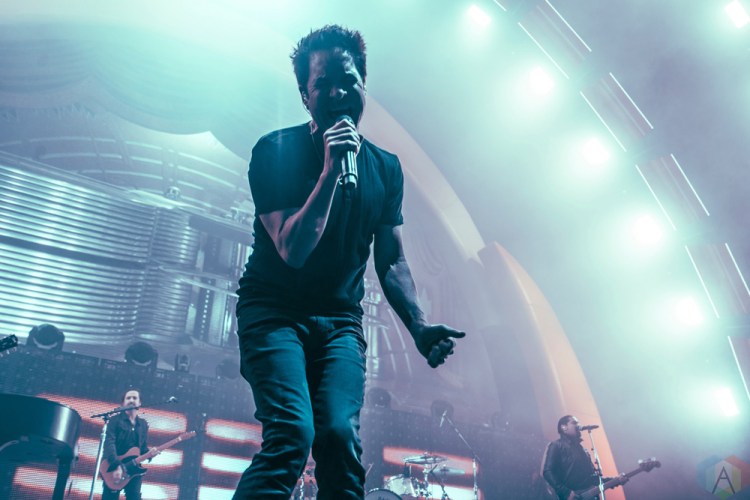 Train performs at Budweiser Stage in Toronto on June 21, 2017. (Photo: Nicole De Khors/Aesthetic Magazine)