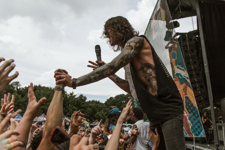 Blessthefall performs at the 2017 Warped Tour at the Lakewood Amphitheatre in Atlanta on June 29, 2017. (Photo: Irma Ali/Aesthetic Magazine)