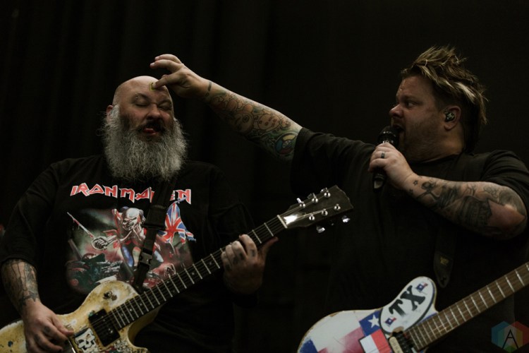 Bowling For Soup performs at the 2017 Warped Tour at the Lakewood Amphitheatre in Atlanta on June 29, 2017. (Photo: Irma Ali/Aesthetic Magazine)