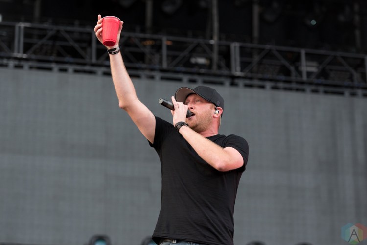 Cole Swindell performs at Faster Horses Music Festival in Michigan on July 21, 2017. (Photo: Jennifer Boris/Aesthetic Magazine)