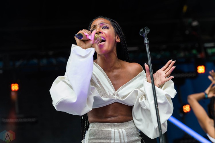 Dawn Richards performs at Pitchfork Festival in Chicago on July 14, 2017. (Photo: Katie Kuropas/Aesthetic Magazine)