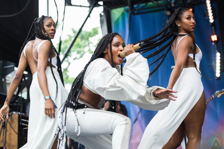 Dawn Richards performs at Pitchfork Festival in Chicago on July 14, 2017. (Photo: Katie Kuropas/Aesthetic Magazine)