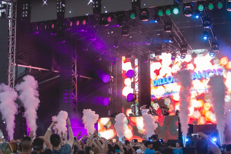 Dillon Francis performs at FVDED in the Park in Surrey, BC on July 7, 2017. (Photo: Isaac Wray/Aesthetic Magazine)