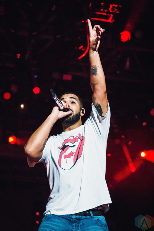 Drake performs with DVSN at Nathan Phillips Square in Toronto on July 2, 2017. (Photo: Anton Mak/Aesthetic Magazine)
