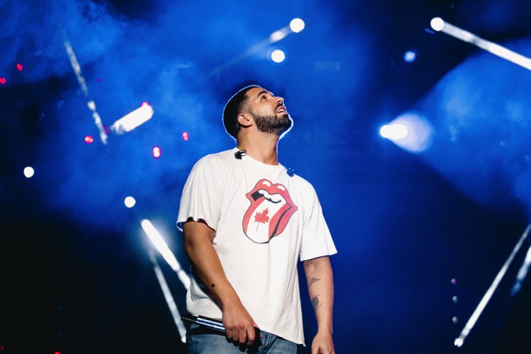 Drake performs with DVSN at Nathan Phillips Square in Toronto on July 2, 2017. (Photo: Anton Mak/Aesthetic Magazine)