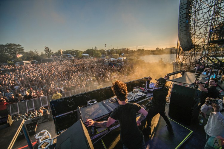 DVBBS performs at Dreams Festival 2017 in Toronto.(Photo: Nicole De Khors/Aesthetic Magazine)