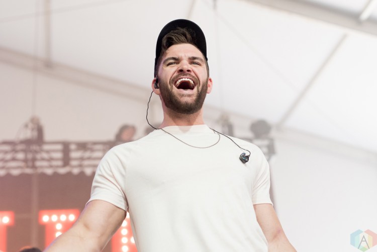 Dylan Scott performs at Faster Horses Music Festival in Michigan on July 21, 2017. (Photo: Jennifer Boris/Aesthetic Magazine)