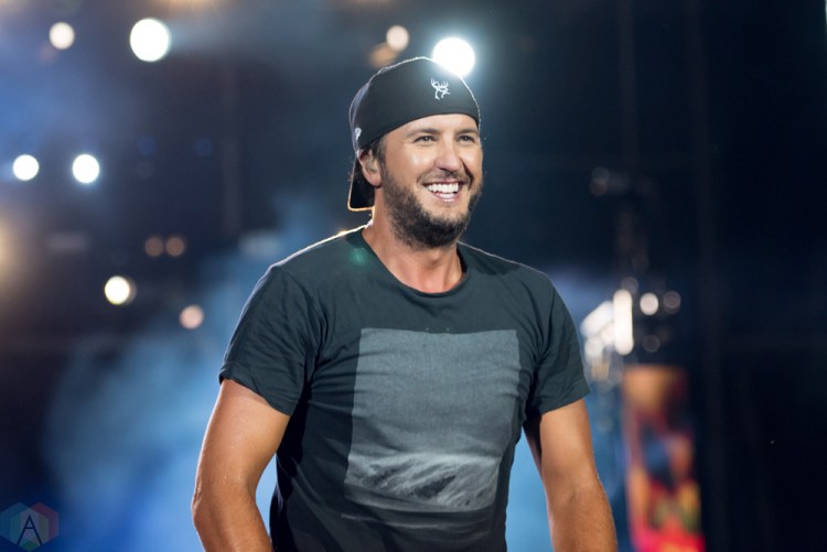 Luke Bryan performs at the Faster Horses Music Festival in Michigan on July 23, 2017. (Photo: Jennifer Boris/Aesthetic Magazine)