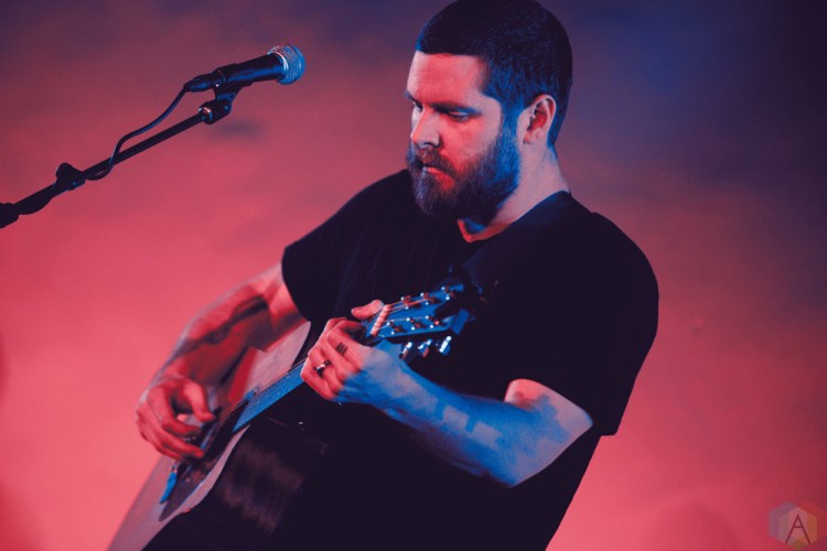 Manchester Orchestra performs at Hollywood Forever in Los Angeles on July 26, 2017. (Photo: Melanie Escombe-Wolhuter/Aesthetic Magazine)