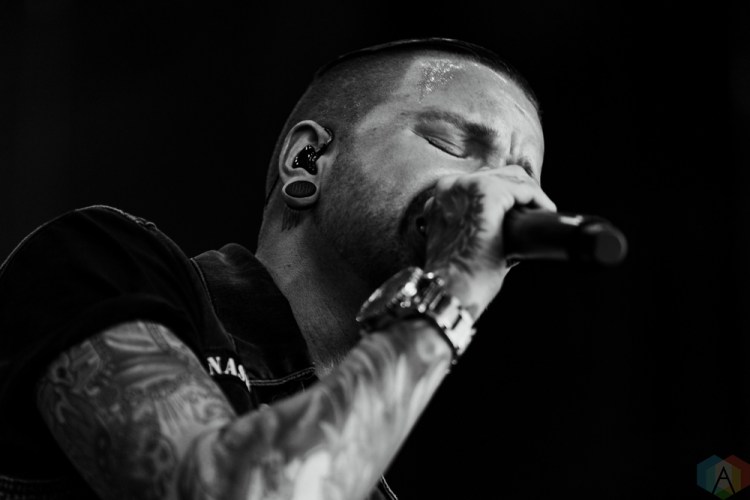 Memphis May Fire performs at the 2017 Warped Tour at the Lakewood Amphitheatre in Atlanta on June 29, 2017. (Photo: Irma Ali/Aesthetic Magazine)