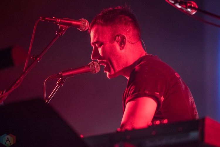 Planetarium performs at Fox Theater in Oakland on July 21, 2017. (Photo: Steve Carlson/Aesthetic Magazine)