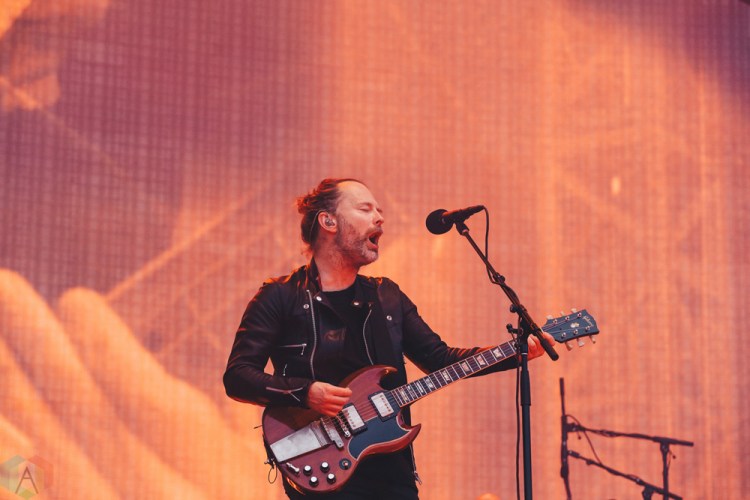 Radiohead performs at Emirates Old Trafford in Manchester, UK on July 4, 2017. (Photo: Priti Shikotra/Aesthetic Magazine)