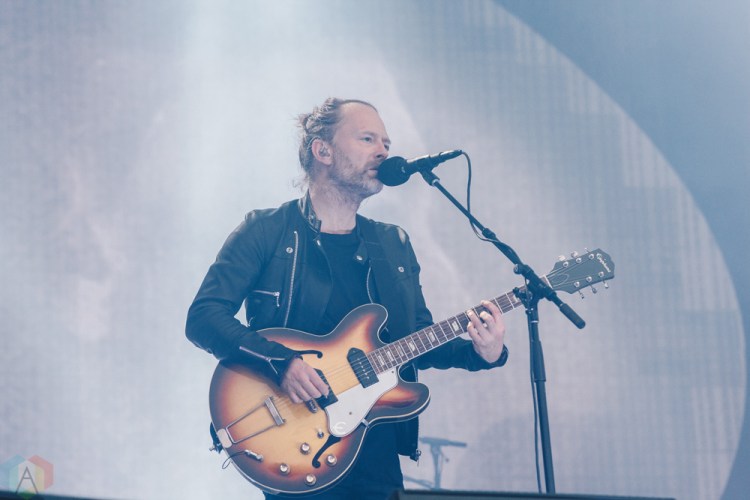 Radiohead performs at Emirates Old Trafford in Manchester, UK on July 4, 2017. (Photo: Priti Shikotra/Aesthetic Magazine)