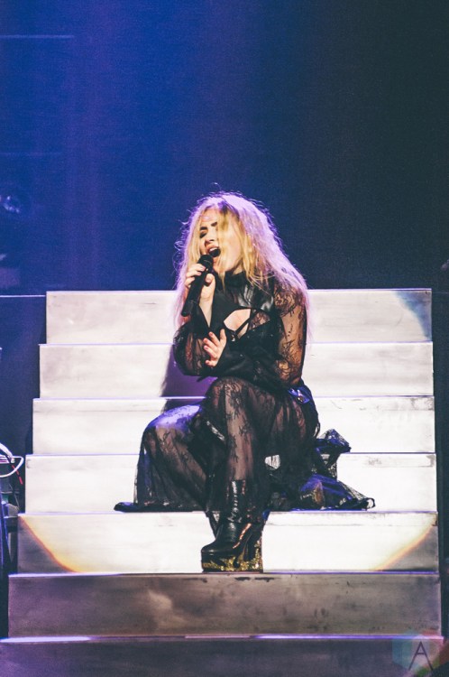 Sabrina Carpenter performs at Vogue Theatre in Vancouver on July 6, 2017. (Photo: Timothy Nguyen/Aesthetic Magazine)