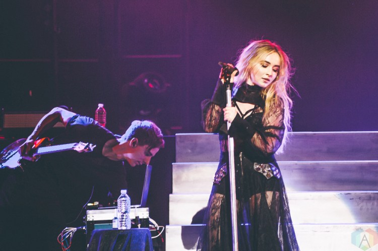 Sabrina Carpenter performs at Vogue Theatre in Vancouver on July 6, 2017. (Photo: Timothy Nguyen/Aesthetic Magazine)