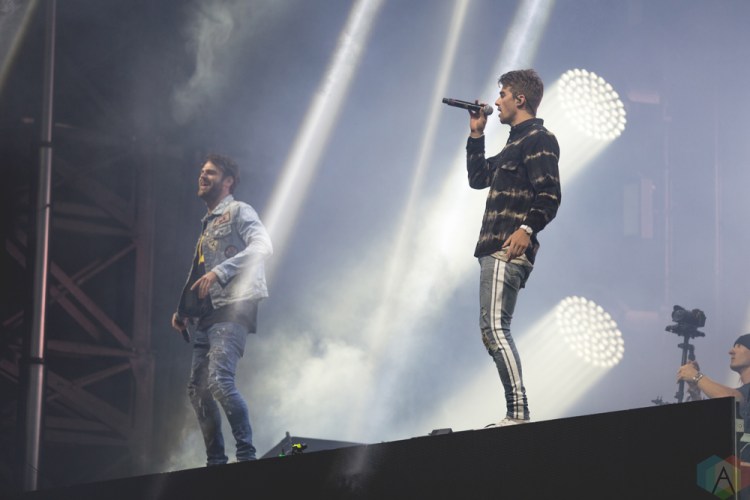 The Chainsmokers perform at FVDED in the Park in Surrey, BC on July 8, 2017. (Photo: Isaac Wray/Aesthetic Magazine)