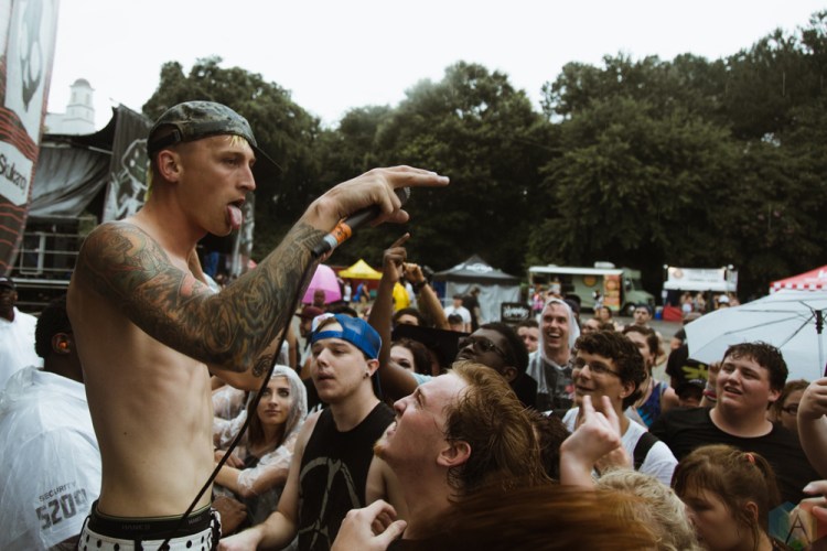 The White Noise performs at the 2017 Warped Tour at the Lakewood Amphitheatre in Atlanta on June 29, 2017. (Photo: Irma Ali/Aesthetic Magazine)