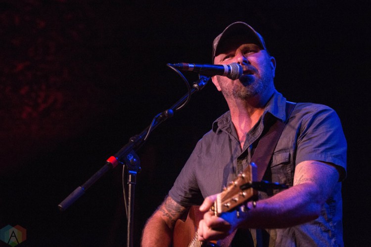 Tim Barry performs at the Showbox in Seattle on July 2, 2017. (Photo: Daniel Hager/Aesthetic Magazine)
