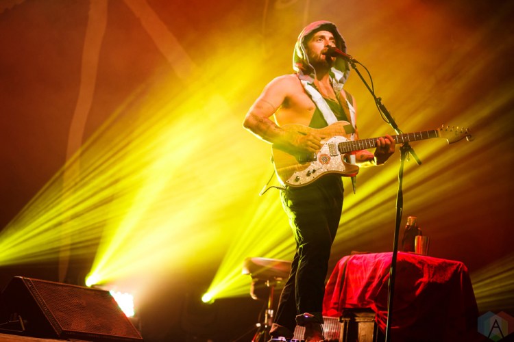 Xavier Rudd performs at Danforth Music Hall in Toronto on July 19, 2017. (Photo: Lindsay Duncan/Aesthetic Magazine)