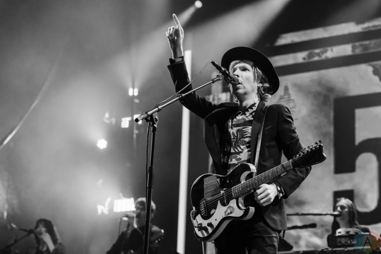 Beck performs at Project Pabst in Portland, Oregon on August 27, 2017. (Photo: Kevin Tosh/Aesthetic Magazine)