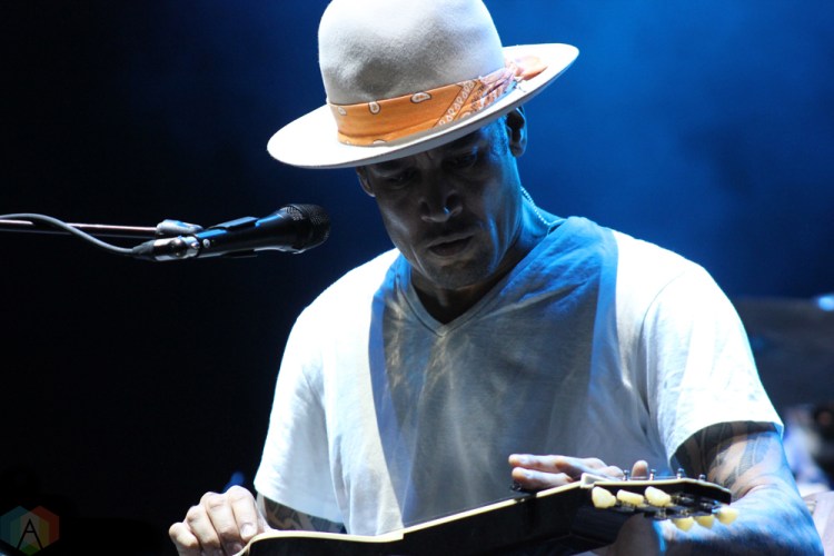 Ben Harper performs at Big Feastival at Burl's Creek in Oro-Medonte, Ontario on August 19, 2017. (Photo: Curtis Sindrey/Aesthetic Magazine)