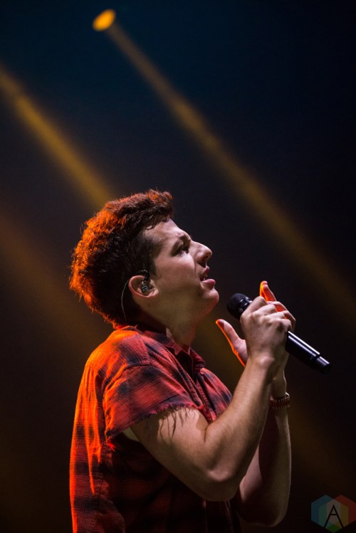 Charlie Puth performs at Air Canada Centre in Toronto on August 11, 2017. (Photo: Brendan Albert/Aesthetic Magazine)