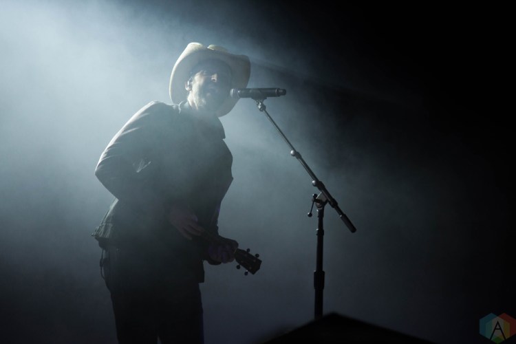 Dean Brody performs at Budweiser Stage in Toronto on August 24, 2017. (Photo: Sarah McNeil/Aesthetic Magazine)