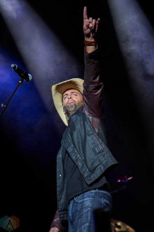 Dean Brody performs at Budweiser Stage in Toronto on August 24, 2017. (Photo: Sarah McNeil/Aesthetic Magazine)