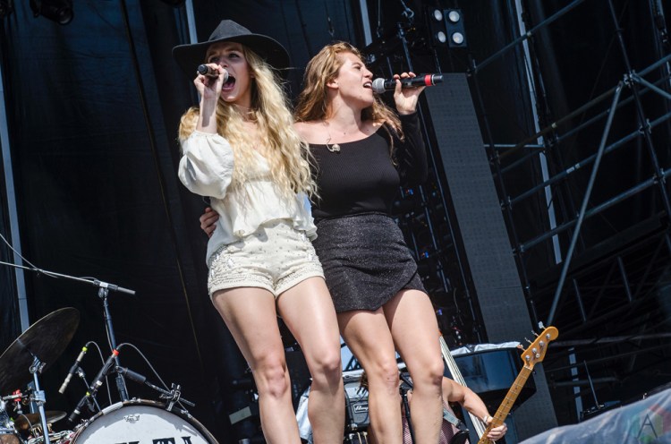 Delta Rae performs at Boots And Hearts on August 13, 2017. (Photo: Morgan Harris/Aesthetic Magazine)