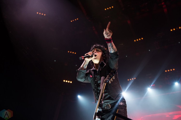 Green Day performs at Budweiser Stage in Toronto on August 18, 2017. (Photo: Lisa Mark/Aesthetic Magazine)