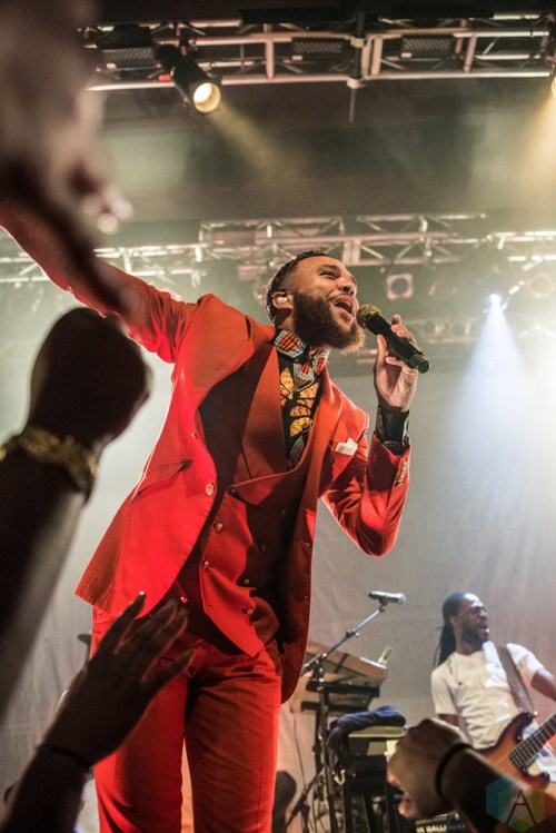 Jidenna performs at Venue Nightclub in Vancouver on August 27, 2017. (Photo: Quinn Middleton/Aesthetic Magazine)