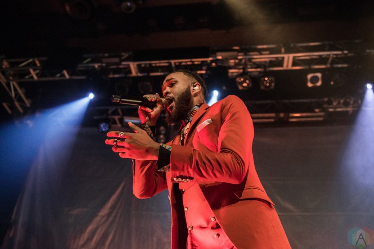 Jidenna performs at Venue Nightclub in Vancouver on August 27, 2017. (Photo: Quinn Middleton/Aesthetic Magazine)