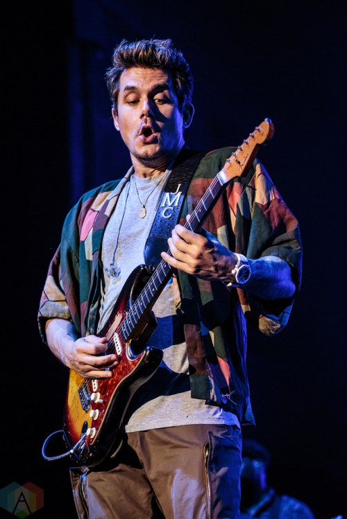 John Mayer performs at Budweiser Stage in Toronto on August 29, 2017. (Photo: David McDonald/Aesthetic Magazine)