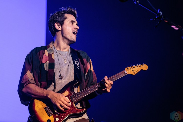 John Mayer performs at Budweiser Stage in Toronto on August 29, 2017. (Photo: David McDonald/Aesthetic Magazine)