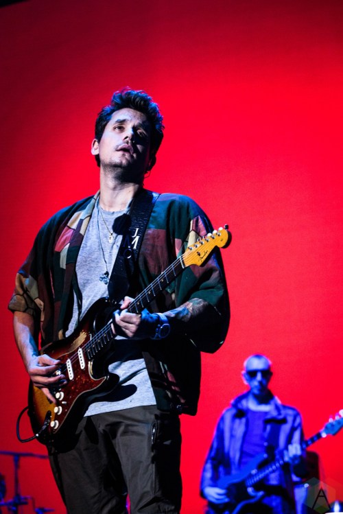 John Mayer performs at Budweiser Stage in Toronto on August 29, 2017. (Photo: David McDonald/Aesthetic Magazine)