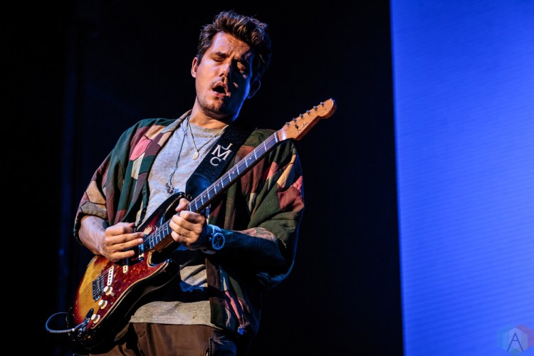 John Mayer performs at Budweiser Stage in Toronto on August 29, 2017. (Photo: David McDonald/Aesthetic Magazine)