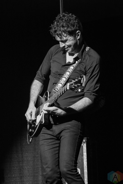 Matthew Good performs at Scotiabank Convention Centre in Niagara Falls on August 26, 2017. (Photo: Alex Lupul/Aesthetic Magazine)