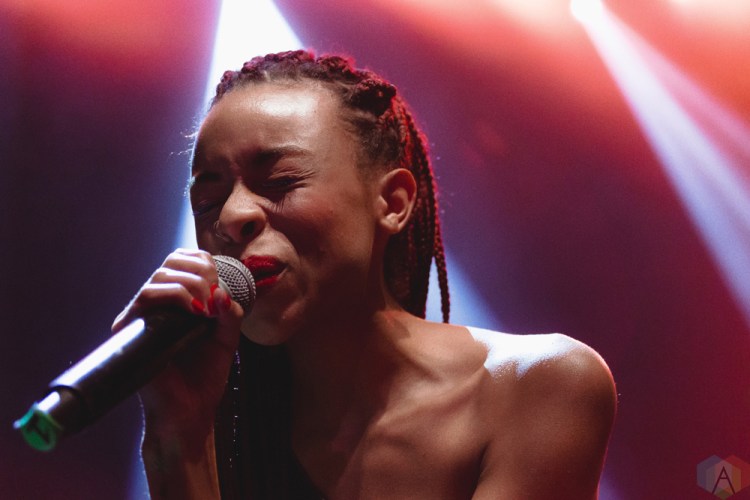 Ravyn Lenae performs at Rebel in Toronto on August 23, 2017. (Photo: Anton Mak/Aesthetic Magazine)