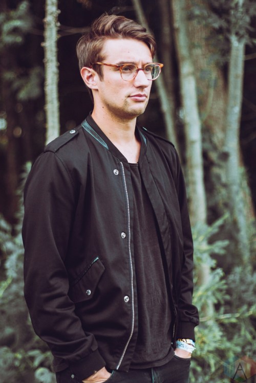 Ellis Ludwig-Leone of San Fermin poses for a backstage portrait at Wayhome 2017. (Photo: Alyssa Balistreri/Aesthetic Magazine)